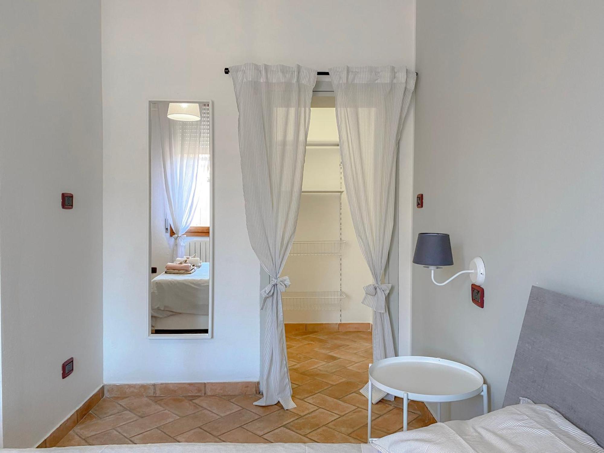Апартаменты La Casa Di Maryangel Медичина Экстерьер фото